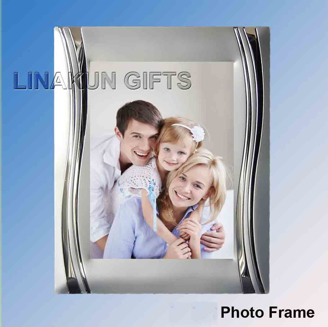 Silver Metal Photo/Picture Frames for Home Decoration (LMPF-005)