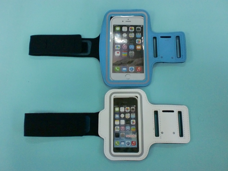 Women Hiking iPhone 5 Protect Holder