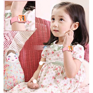 Android Dual Core Cute Design Kids GPS Tracking and Sos Calling Mobile Phone Watch (GX-BW30)