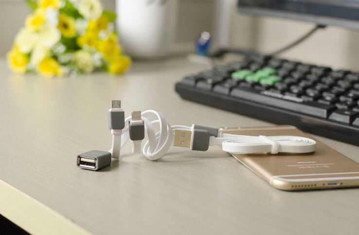 Bendy and Durable Micro USB Charging Data Sync Cable for iPhone and iPad