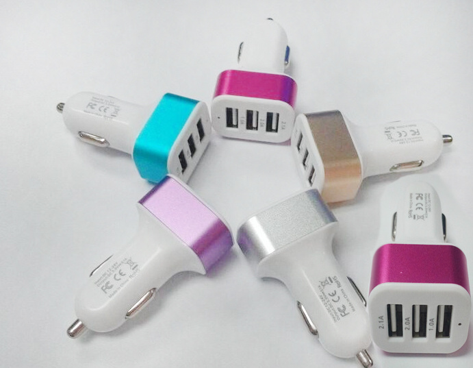 Wholesale 3 USB Port DC 5V 1A-2.1A Auto Mobile Phone Car Charger for iPhone iPad Tablet PC