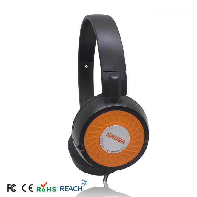 Beautiful Looking Rotable with 90 Degrees Headphone