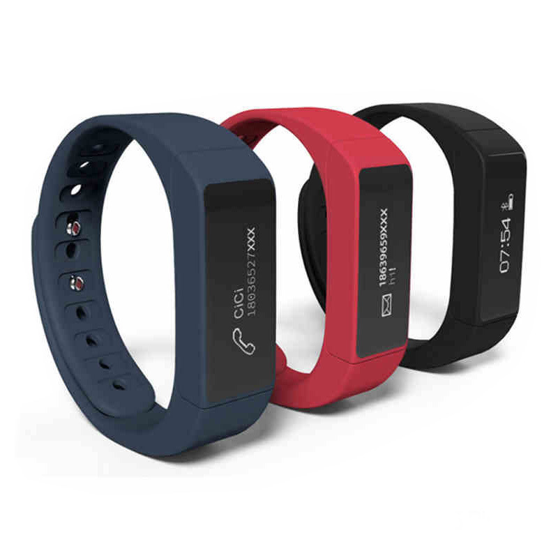 Top Sell Smart Bracelet Smartband in Retail Store