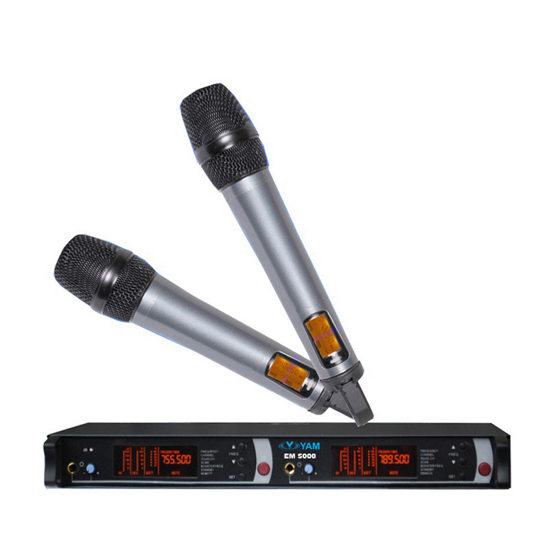 Yam Em5000 Dual Channels Wireless Microphone UHF Wireless System