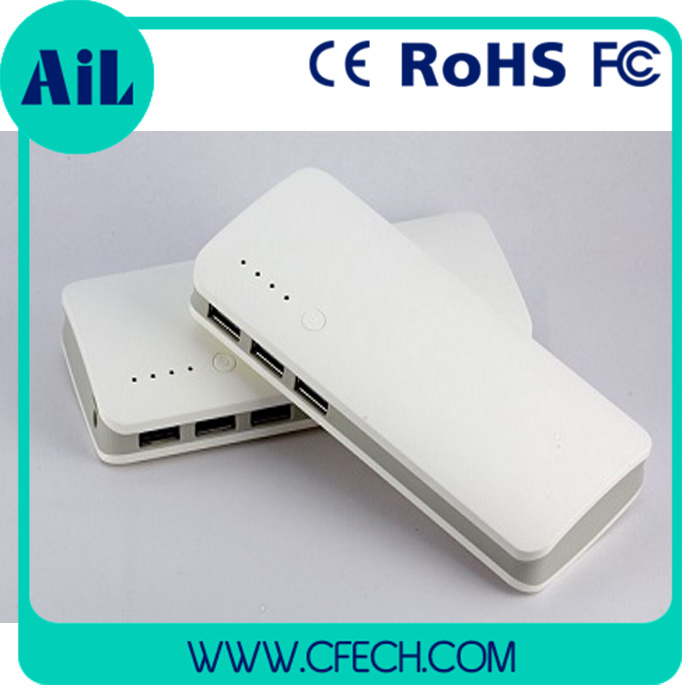 2015 Hot Selling 3 USB Port 10000mAh Mobile Power Bank/Mobile Phone Charger (P-931) Made in China