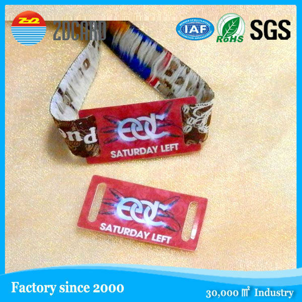 RFID/Nfc Silicone Wristbands / Bracelets for Promotion, Gifts, Tourist Spots