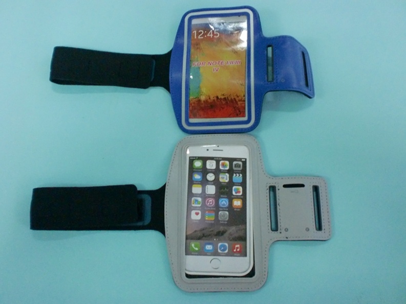 Running iPhone 4 Protect Holder