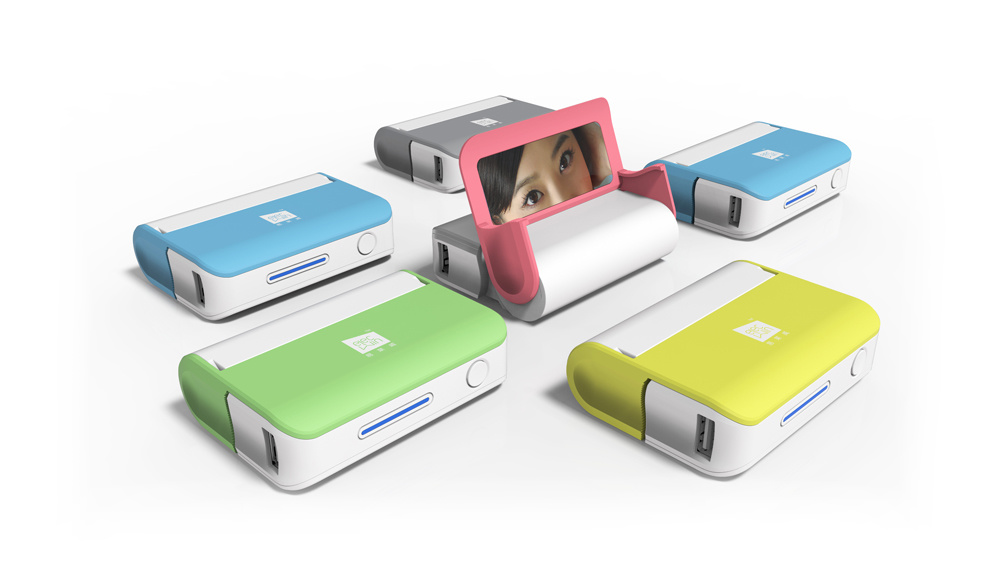 3000mAh Power Bank with a Mirror, Holder for Smartphone and iPhone