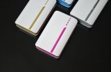 2015 New Product Mobile Phone Accessories USB Charger 7800mAh with Flash Light