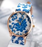 2014 New Free Shipping Fashion Quartz Wristwatch Casual Watches 5colors- Leather Bracelet Flower Design Smart Watch Jewelly