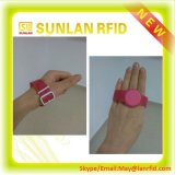 Cheap Adjustable Passive Plastic NFC Silicone Wristband RFID Bracelet Medical RFID Bracelets