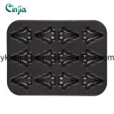 Carbon Steel Non-Stick 12cup Muffin Pan with Christmas Tree Pattern
