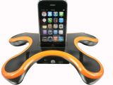 Attracting Octopus Shaped Mini Portable Speaker With Special Docking for iPod and iPhone