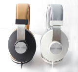 High-Quality Cool Patent Wired Headphone for iPhone/Samsung