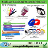 2014 Best Selling Customer Design 13.56MHz /125kHz/UHF RFID Silicone Wristband