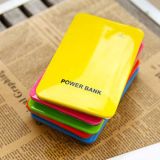 8000mAh Dual USB Ultrathin Colorful Mobile Phone Charger (D-08)