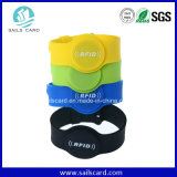 Expandable and Electronic Nfc Bracelet for Bus