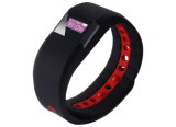 Black Silicone Adjustable Strap Smart Sports Activity Bracelet Romote Capture Function