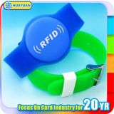 Custom Reusable and Adjustable MIFARE Ultralight EV1 Plastic RFID Bracelet