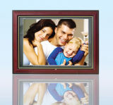 Digital Picture Frame with 14