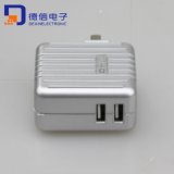 Universal Multi-USB Charger for Mobile Phone (MU04)