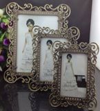 Factory Wholesale Photo Frames Lastest Fashion 6 Inch Sexy Picture Photo Frame Diamond and Preal Photo Frames for Wedding Gift