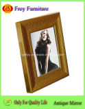 Fashionable Wooden Photo Frame with Antique Design