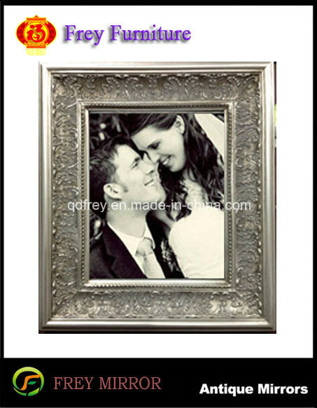 Solid Wood Antique Design Photo Frame