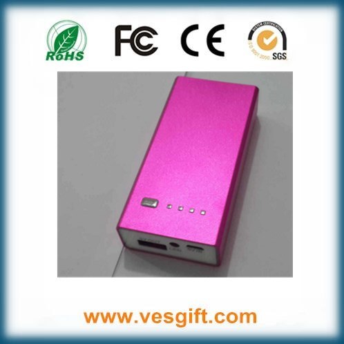 Wholesales 2600mAh Portable Mobile Power Bank for