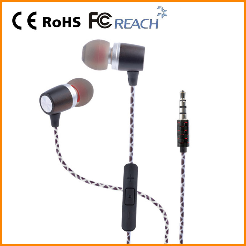 Fashion Wooden Earphone with Clear Stereo Sound for iPhone