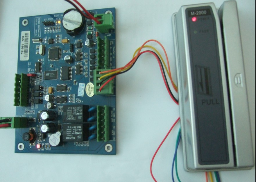 (WG26 Output or Standalone) Magstripe Card Reader