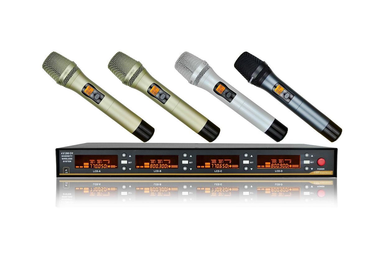 Boly Bl-1024 4 Channel Professional UHF Wireless Microphone System