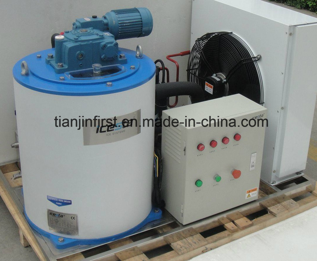 Flack Scale Ice Maker Machine with a Large Capacity