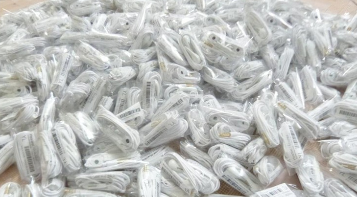 Earphone with Mic & Volume for Samsung