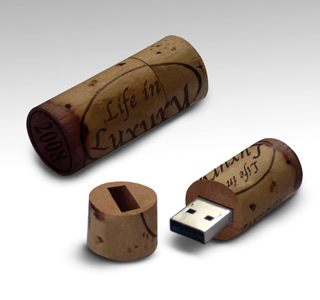 Wooden USB Flash Drive