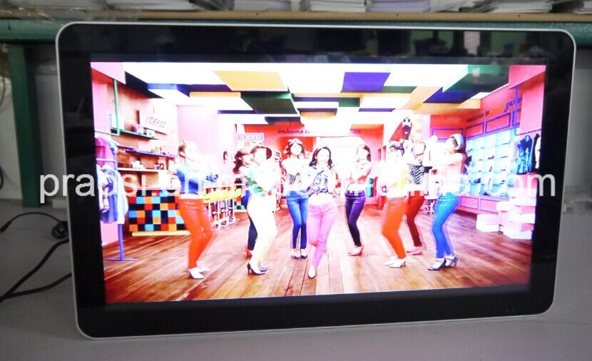 26 Inch HD Digital Picture Frame with LED Screen