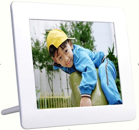 Digital Photo Frame (PF8020)