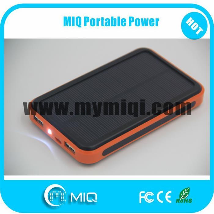 Miq World Best Selling 10000mAh Solar Charger for Mobile Phone