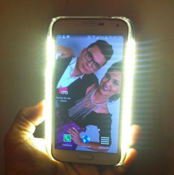 2016 Hot Sale Dimmable and Rechargeable Selfie LED Flash Light Cell Phone Cover