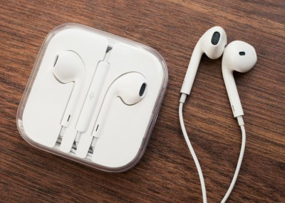 Earphones for iPhone 5