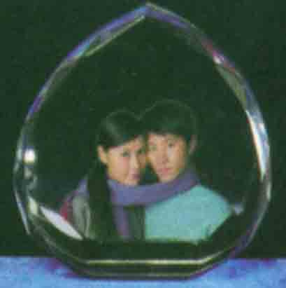 Digital Crystal Frame