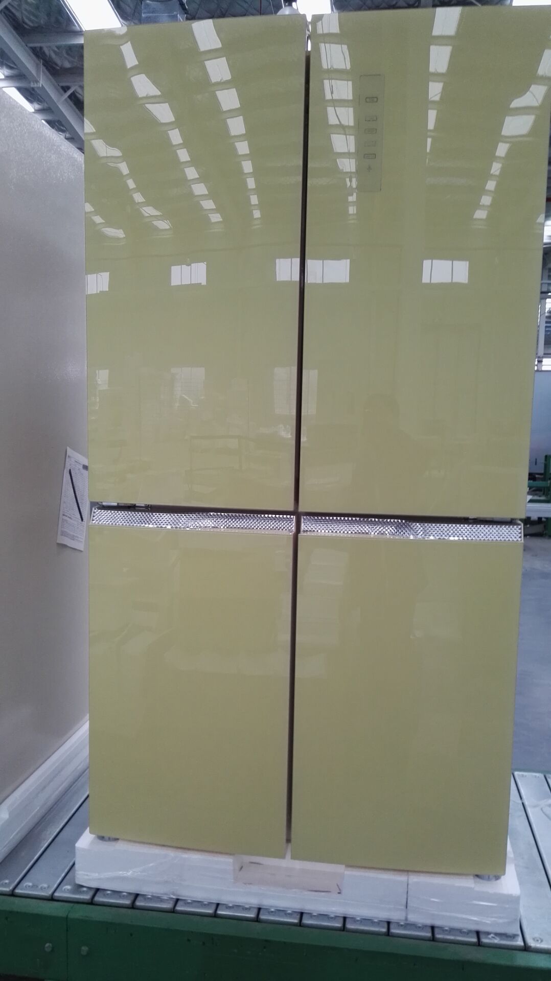 4 Doors Side by Side Refrigerator