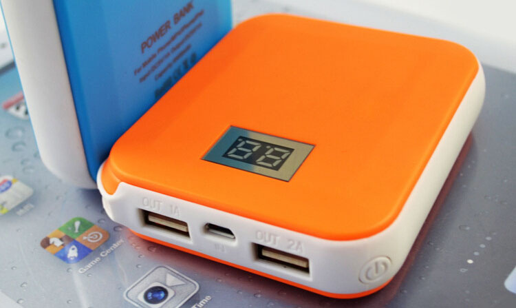 Dual USB 12000mAh Power Bank for Mobile, Tablet