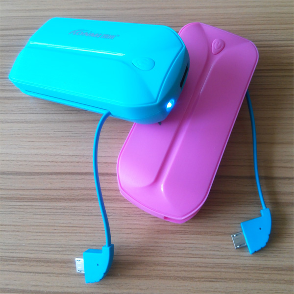 5200mAh Mobile Phone Battery with Built in Cable