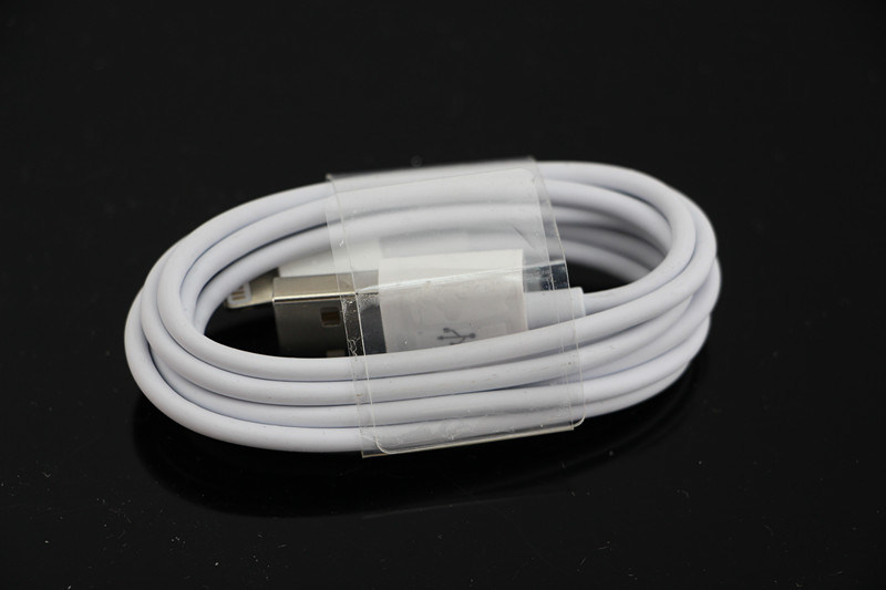 2014 USB Cable for iPhone 5 High Quality and 1: 1 Original Genuine USB Data Cable for iPhone