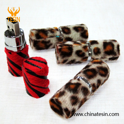 8GB Lipstick USB Flash Drive