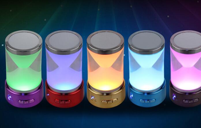 2016 New Product Multimedia Colorful LED Table Lamp Wireless Bluetooth Speaker