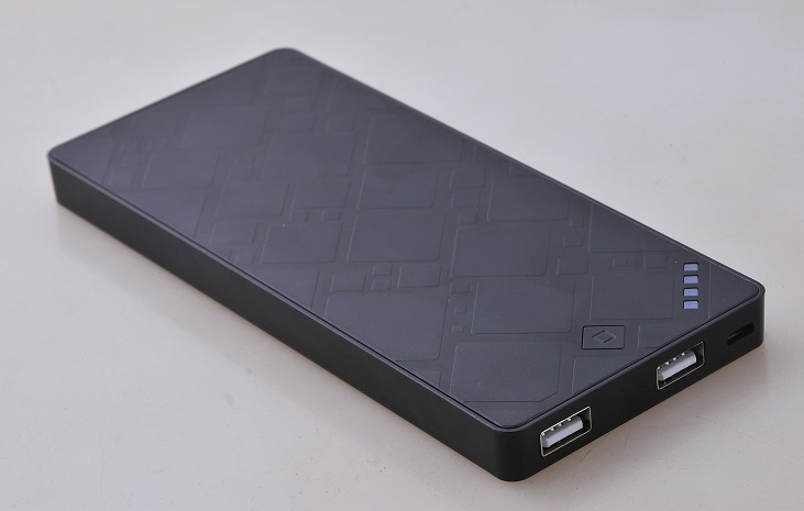 Factory Price and Qualitfied 8000mAh Portable Mobile Power Bank