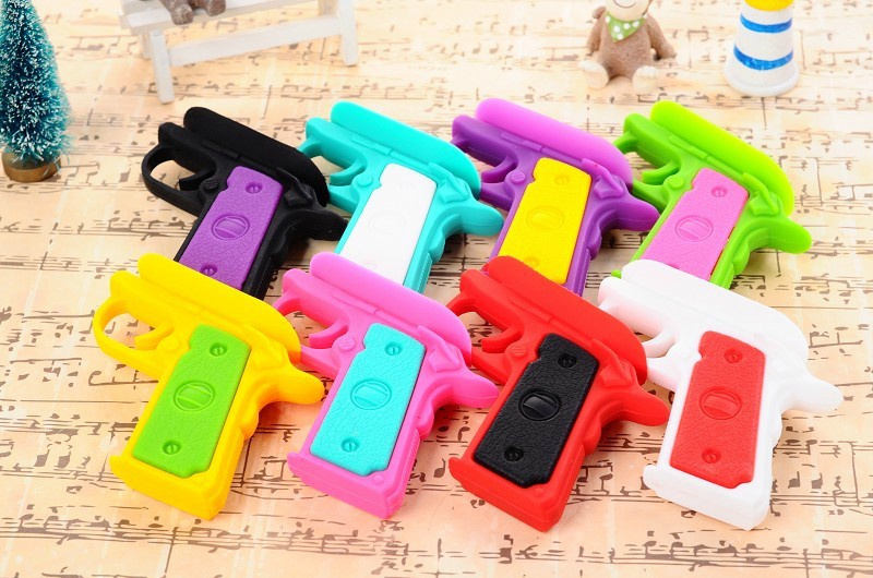 Creative Newest Gun Style Silicon Stand Holder for Smart Phones