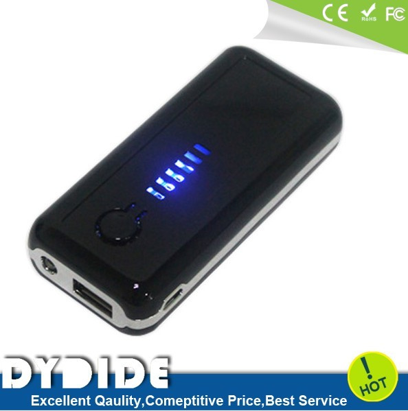 4400mAh Universal Power Bank